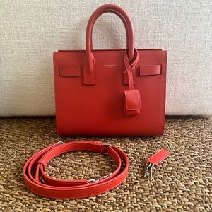 Sac De Jour Nano Top-Handle Bag in Grained Leather
